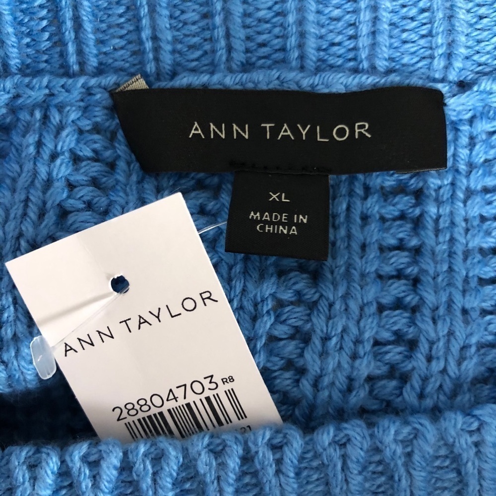 NWT Ann Taylor cable knit blue heavy sweater - Picture 5 of 6